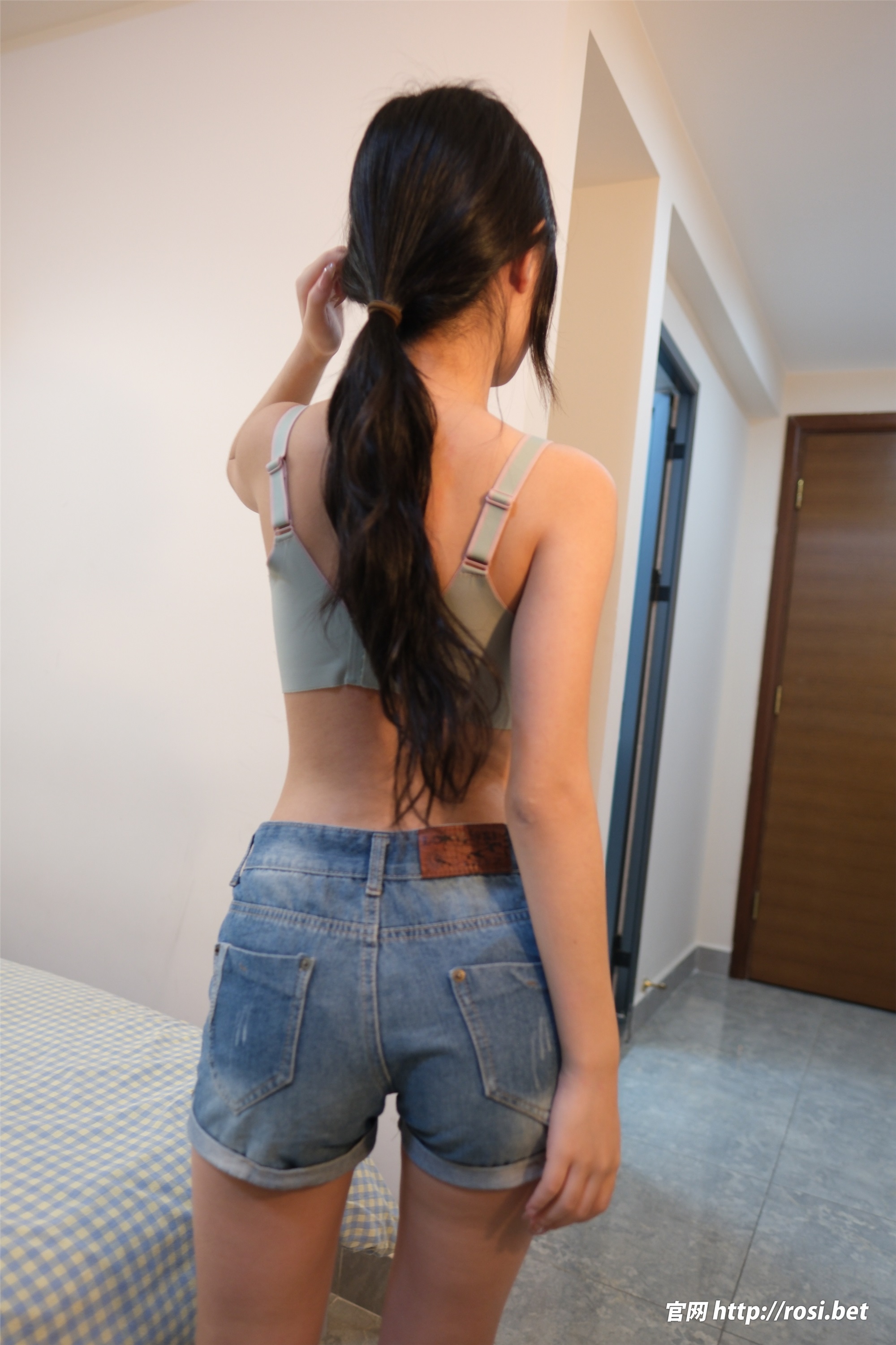 ROSI写真 2025.08.31 NO.5018